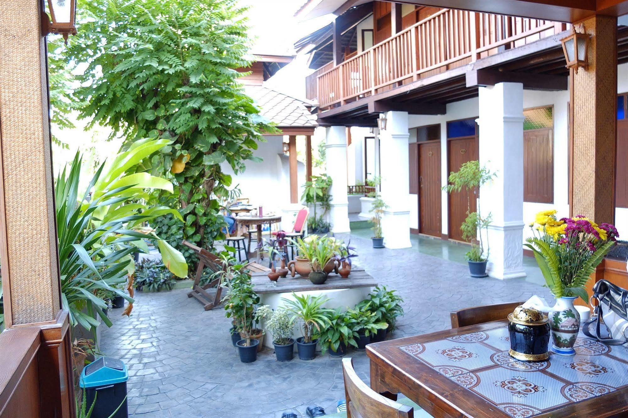 Baanlek Home Stay Chiang Mai Luaran gambar